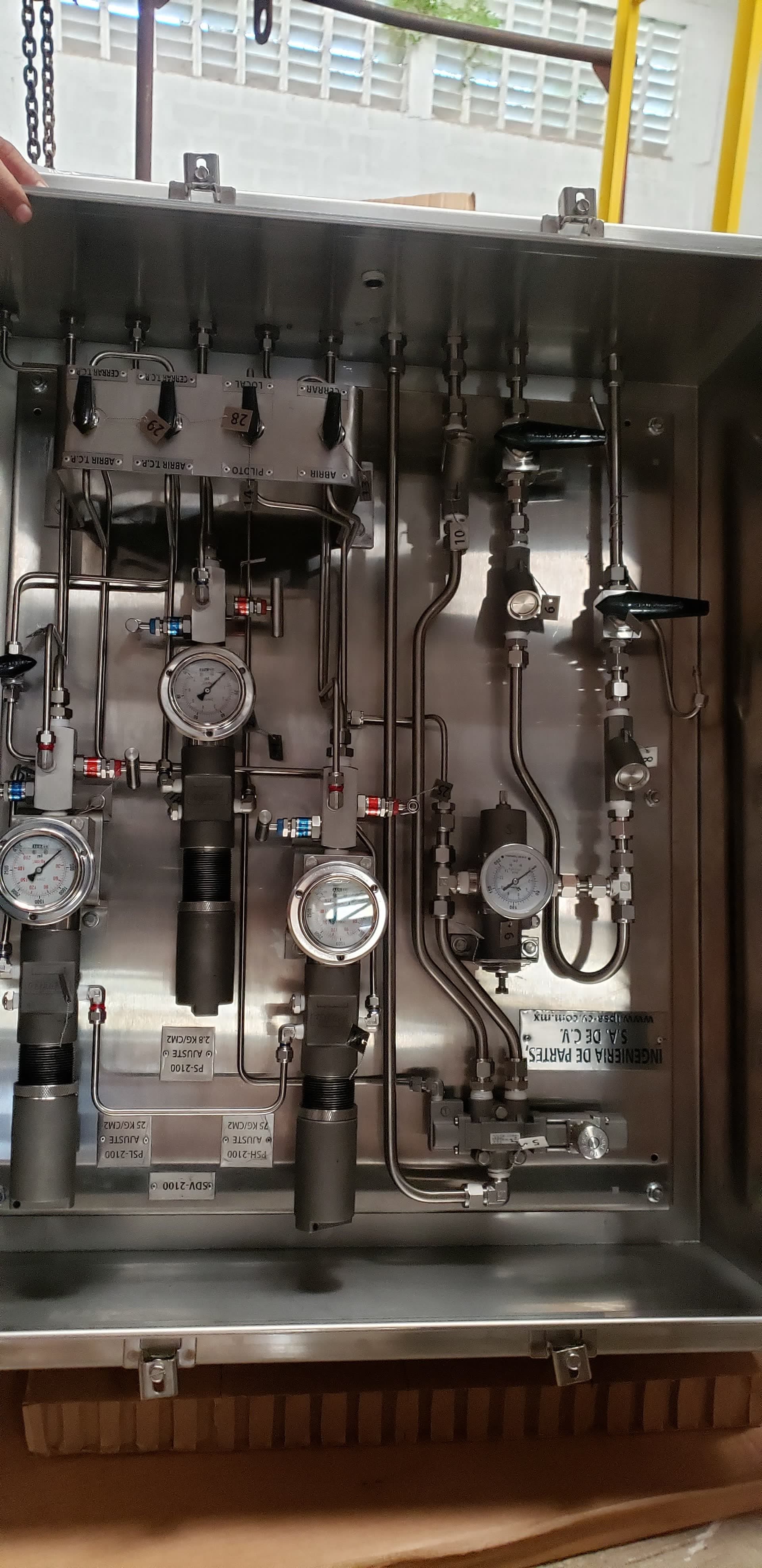 Paneles ESD (Paro de Emergencia)